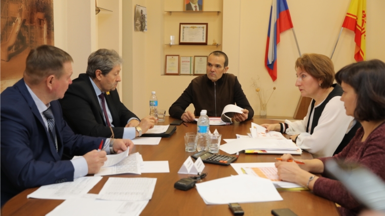 Глава Чувашии Михаил Игнатьев провел совещание с руководством города Алатыря по вопросам формирования местного бюджета
